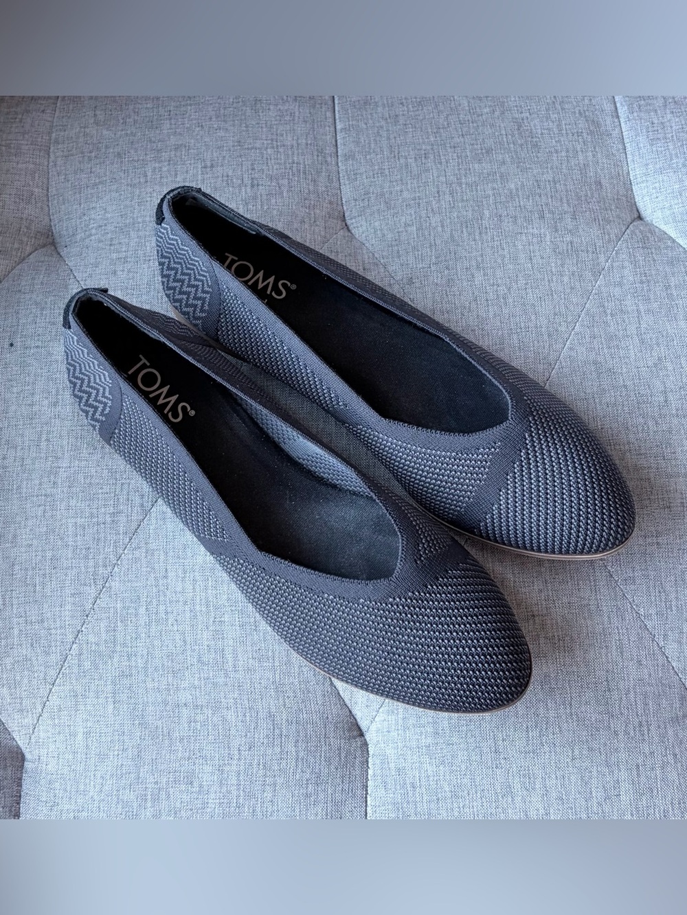 Toms Women’s Black Knit Slip-On Ballet Flats 9